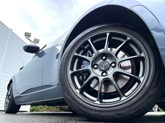 ROADSTER