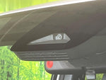 VOXY HYBRID 4WD
