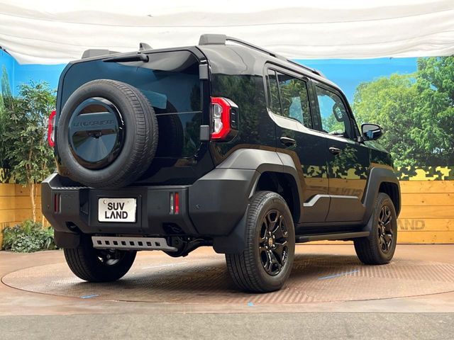 LANDCRUISER FJ