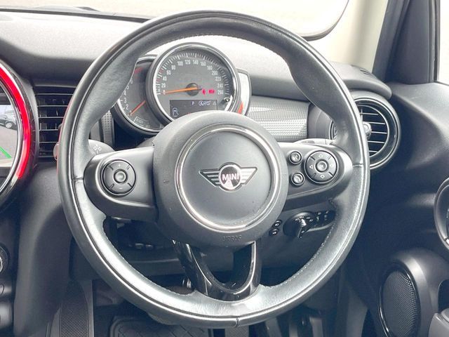 MINI COOPER 5DOOR