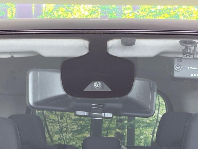 SERENA  S-HYBRID 4WD