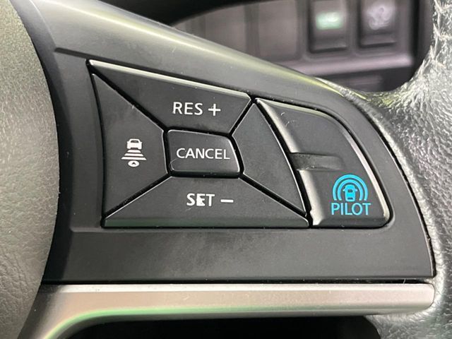 SERENA  S-HYBRID 4WD