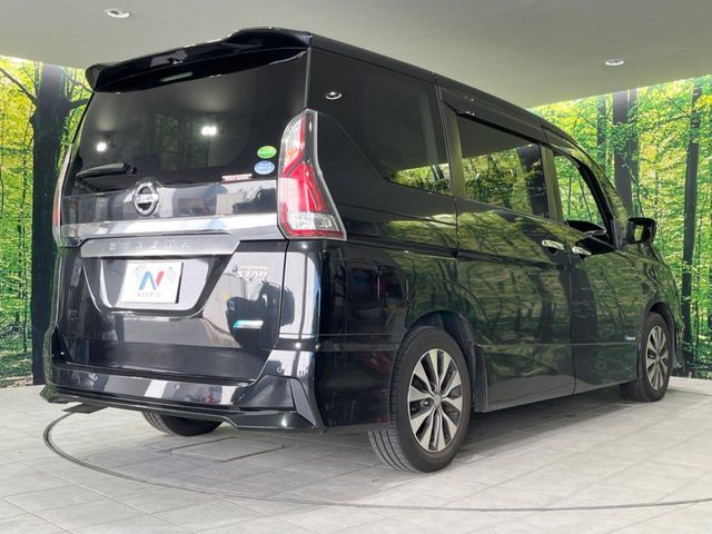 SERENA  S-HYBRID 4WD