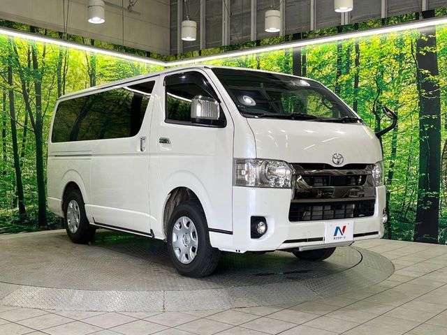 HIACE van 4WD