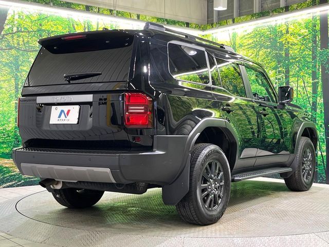 LANDCRUISER 250