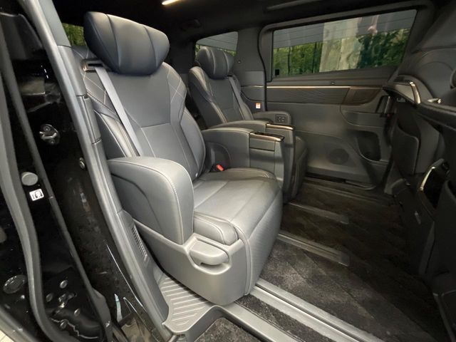 VELLFIRE  HYBRID