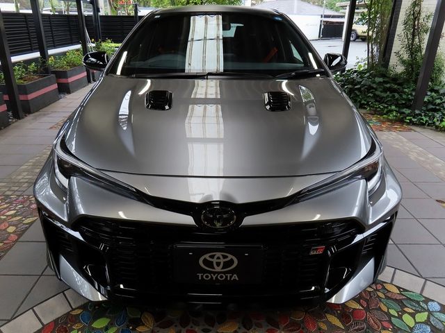GR COROLLA