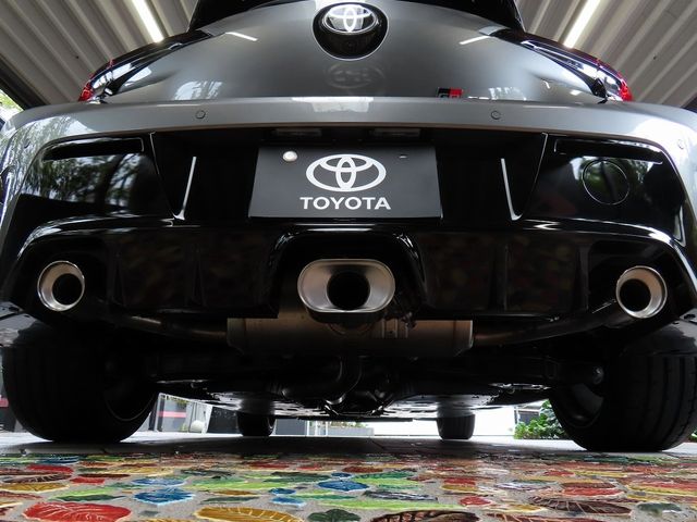 GR COROLLA