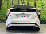PRIUS 4WD
