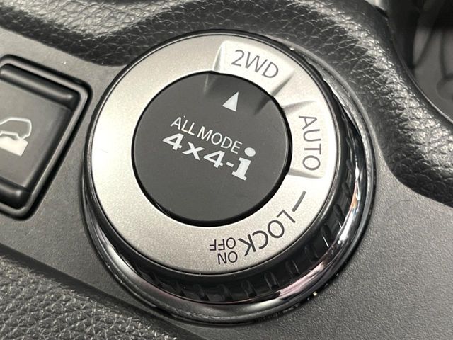 X-TRAIL 4WD
