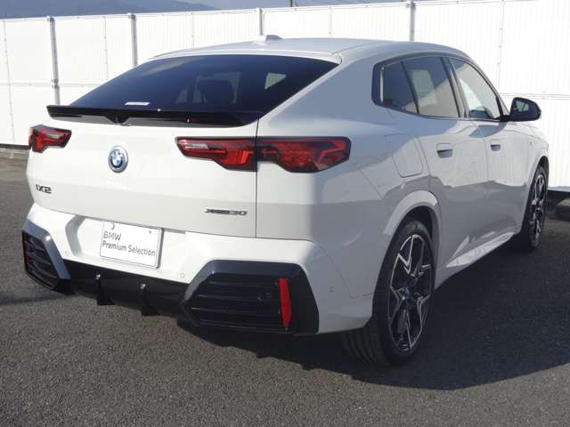 BMW iX2
