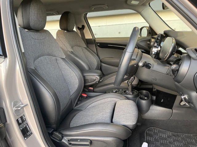MINI COOPER 5DOOR