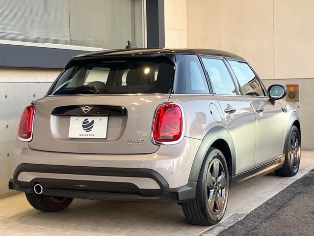 MINI COOPER 5DOOR