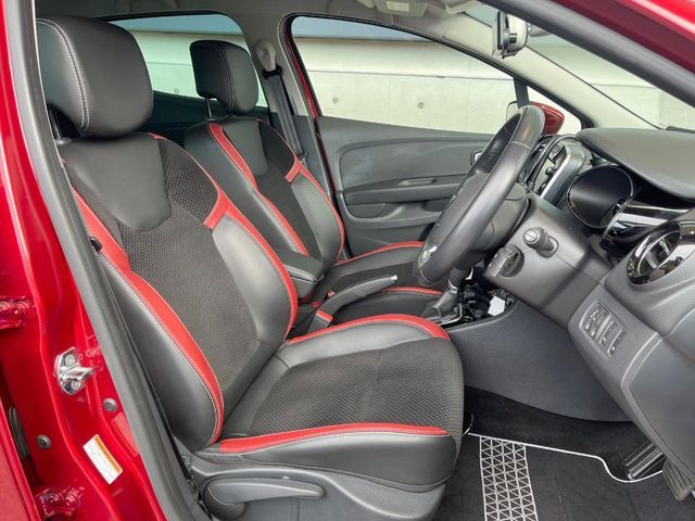 RENAULT LUTECIA