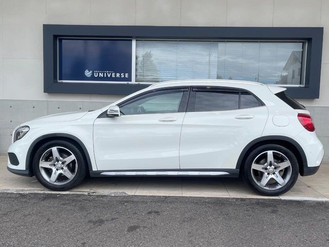 MERCEDES BENZ GLA class