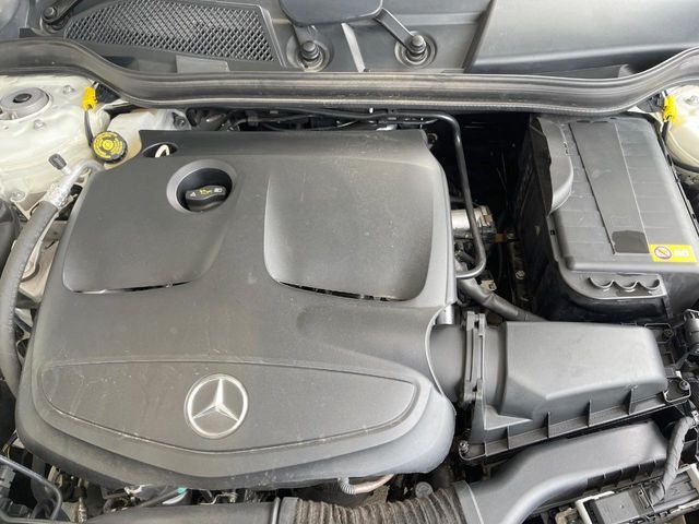 MERCEDES BENZ GLA class