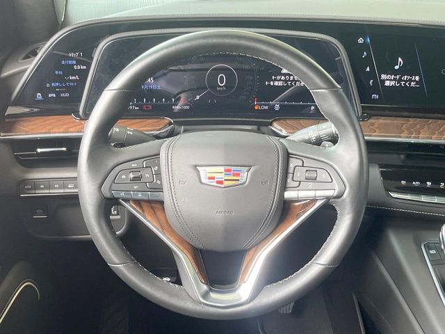CADILLAC ESCALADE