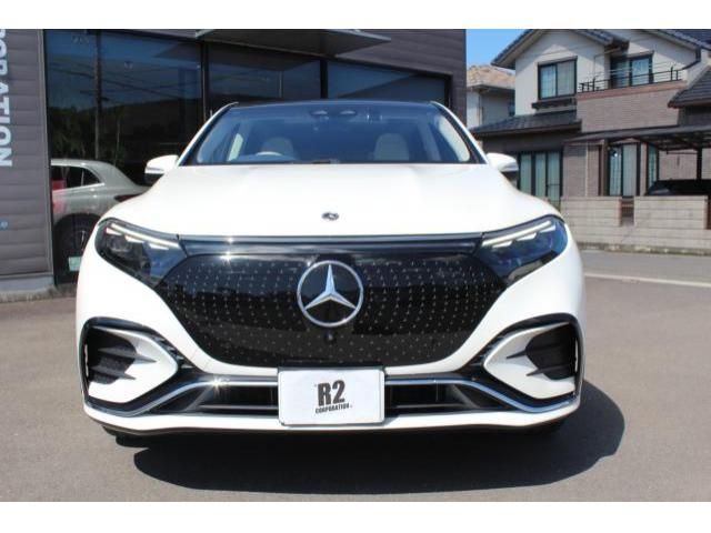 MERCEDES BENZ EQS SUV