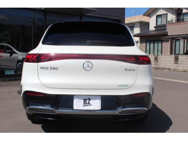 MERCEDES BENZ EQS SUV