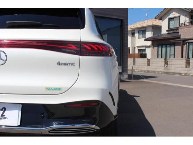 MERCEDES BENZ EQS SUV