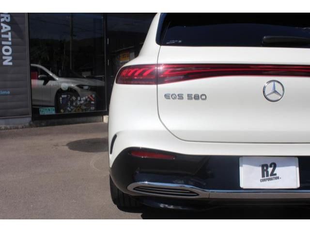 MERCEDES BENZ EQS SUV