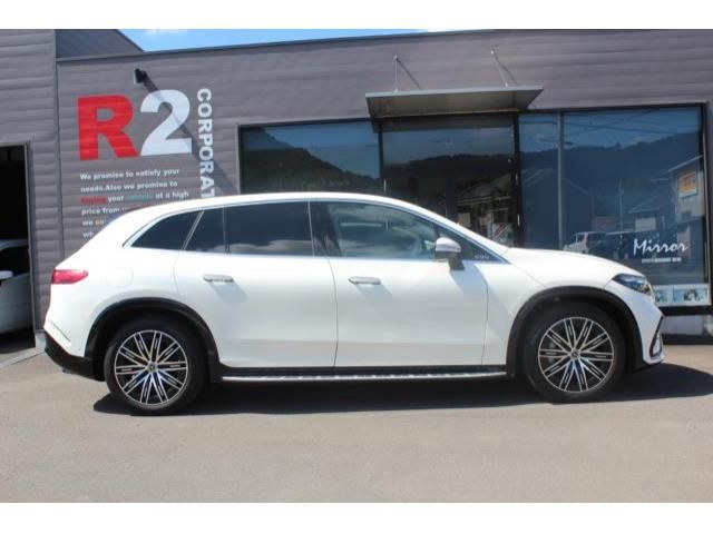 MERCEDES BENZ EQS SUV