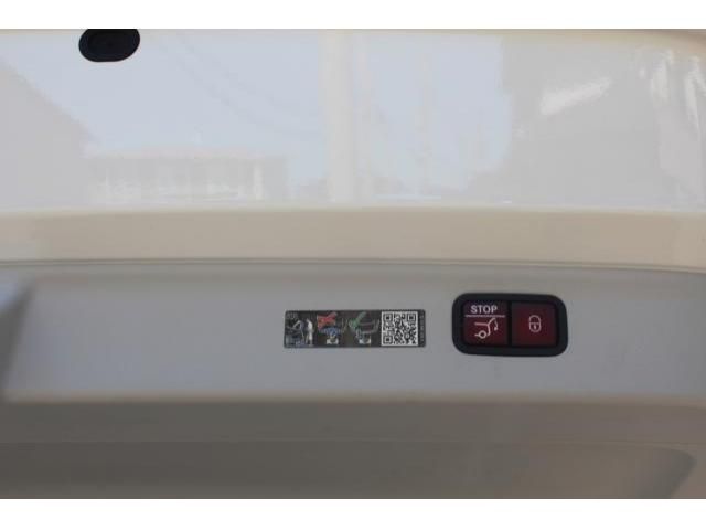 MERCEDES BENZ EQS SUV