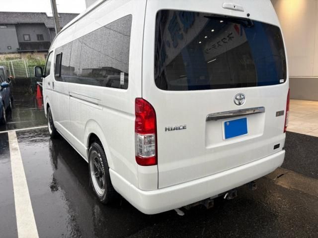 HIACE van 2WD