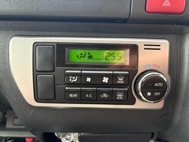 HIACE van 2WD