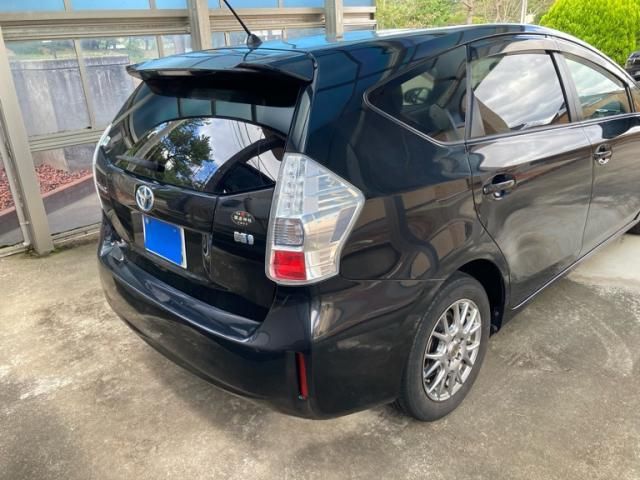 PRIUS Alpha