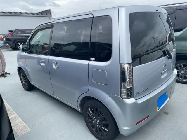 eK WAGON