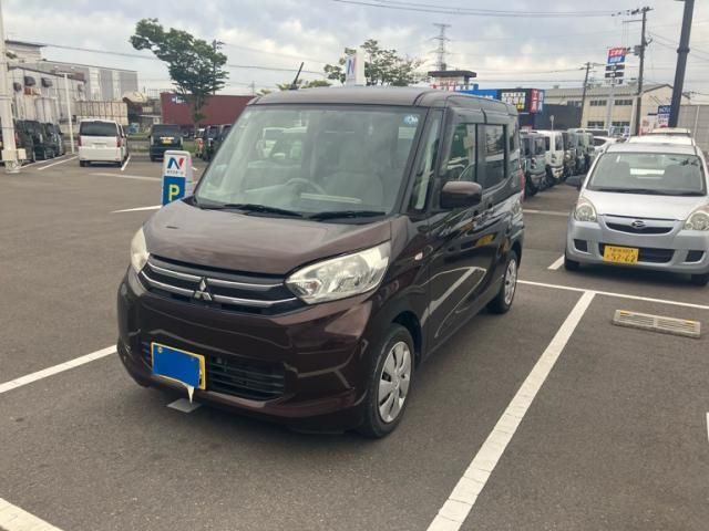 eK SPACE 4WD