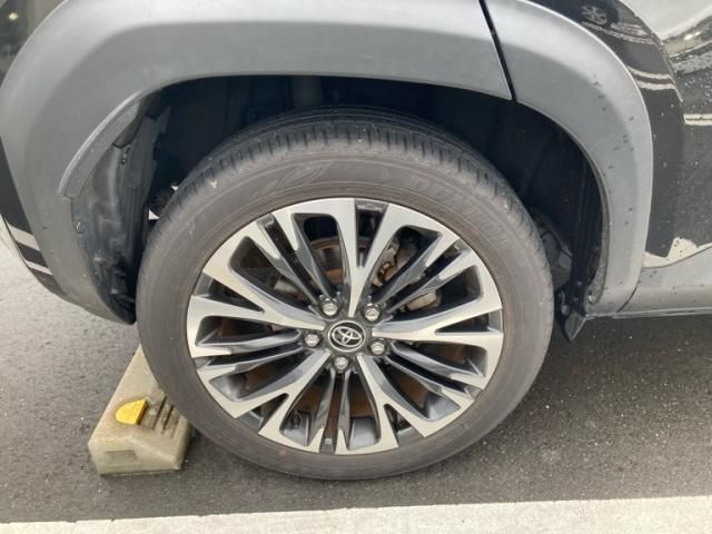 YARIS CROSS HYBRID