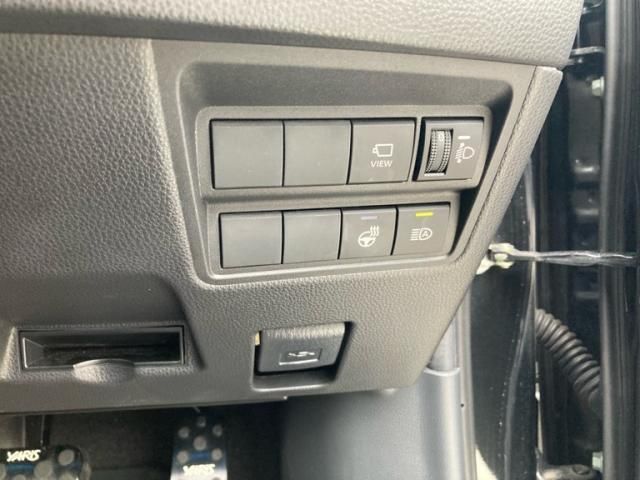 YARIS CROSS HYBRID
