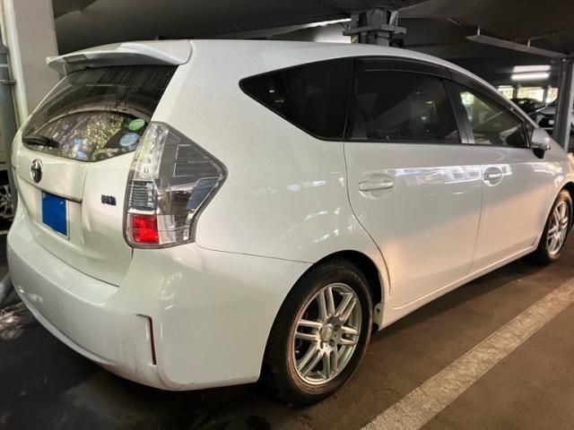 PRIUS Alpha
