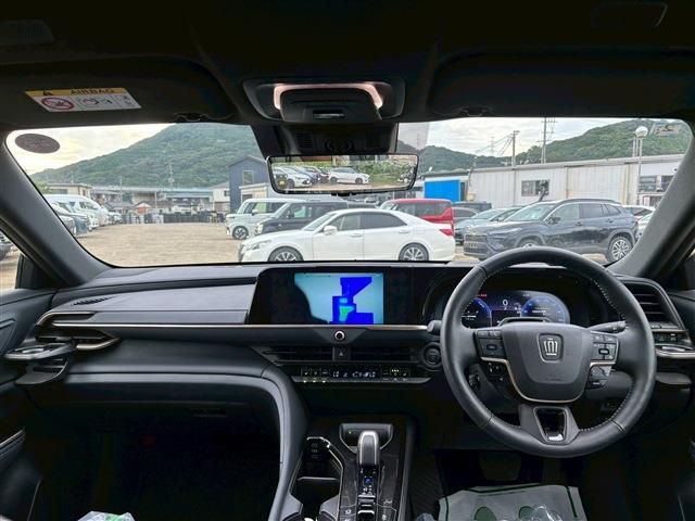 CROWN SPORT