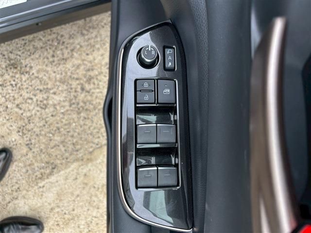 CROWN SPORT