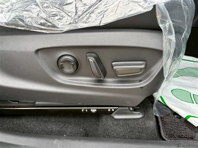 CROWN SPORT