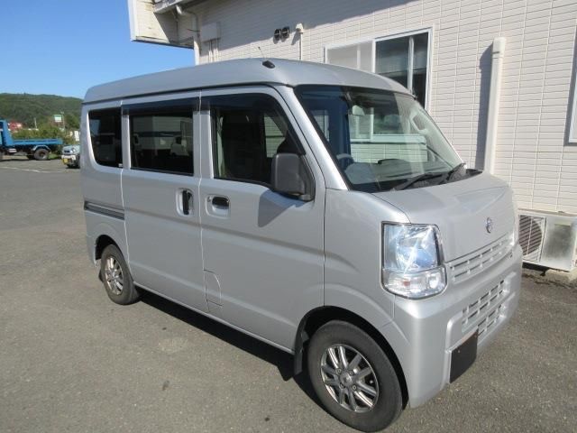 NV100 CLIPPER 4WD