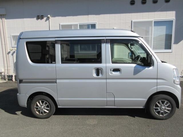 NV100 CLIPPER 4WD