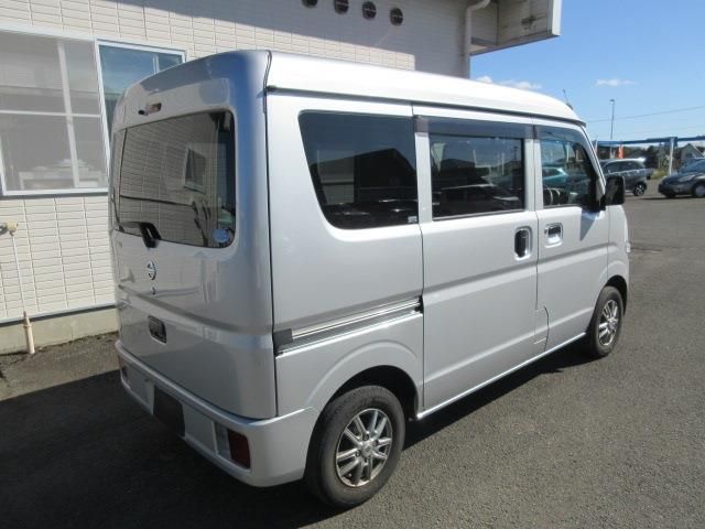 NV100 CLIPPER 4WD