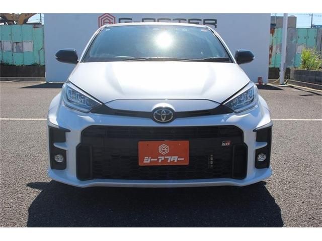 GR YARIS
