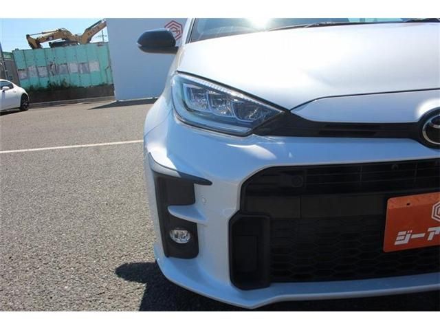 GR YARIS