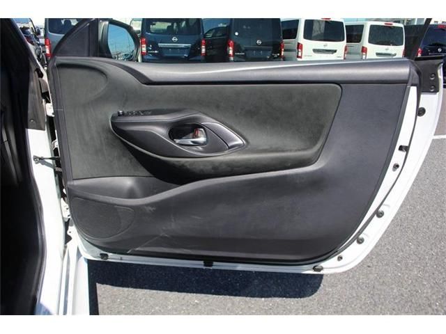 GR YARIS