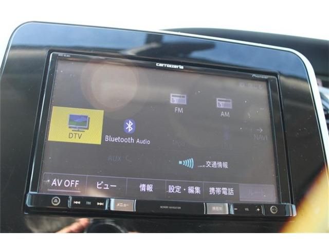 SERENA  S-HYBRID 4WD