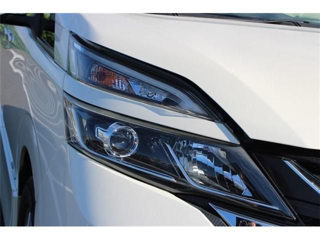 SERENA  S-HYBRID 4WD
