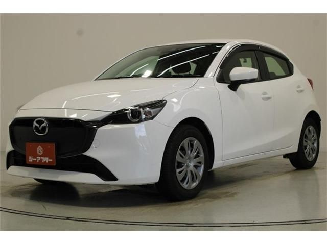 MAZDA2