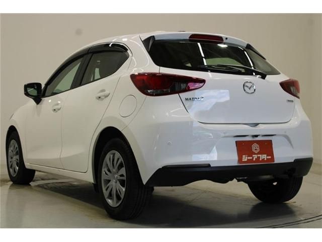 MAZDA2