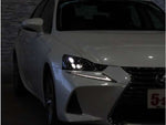 LEXUS IS200t