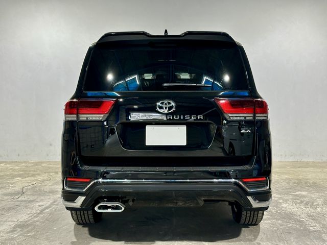 LANDCRUISER wagon
